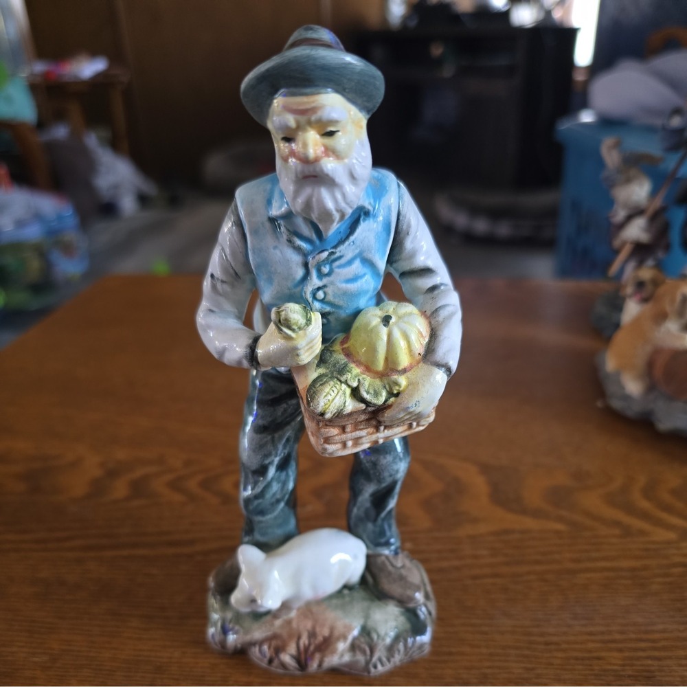 Enesco Farmer With Pig And Garden Basket  Figure 6-7 Inchs Old Man Fall‎ Pumkin